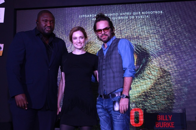 Elenco de 'Zoo' Nonzo Anozie, Billy Burke y Kristen Connolly