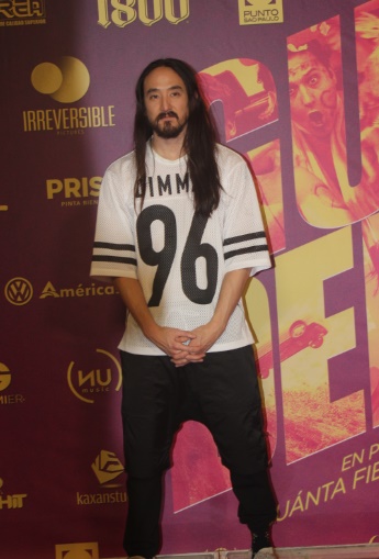 Steve Aoki visita México y enloquece a sus seguidores