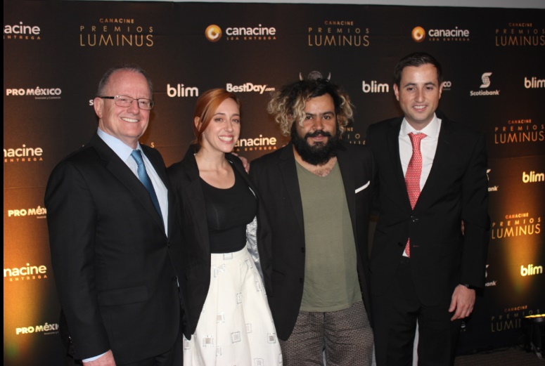 Los Luminus, antes llamados Premios Canacine, invitan al público a emitir su voto.